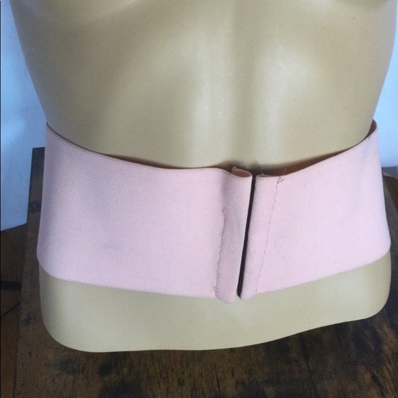 MEG AND GINGER WOMEN’S ELASTIC STRETCH BELT💕SIZE M/L💕 - Picture 2 of 2